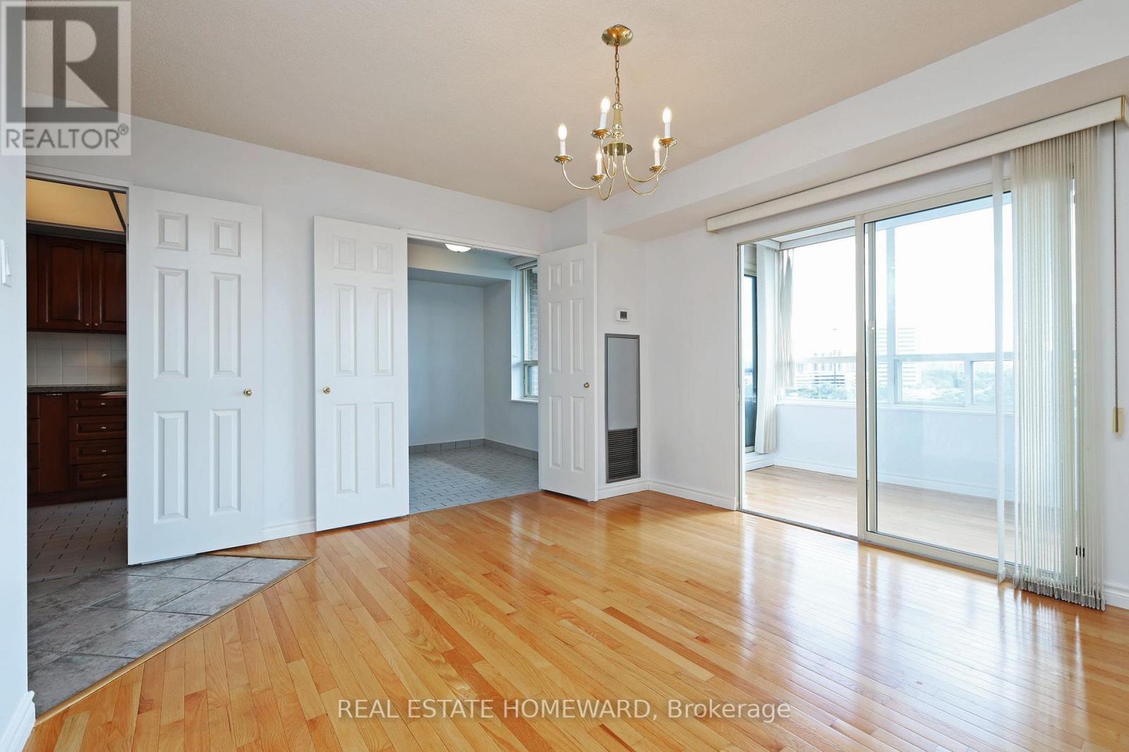 801 - 215 Wynford Drive, Toronto, Ontario  M3C 3P5 - Photo 13 - C12559038