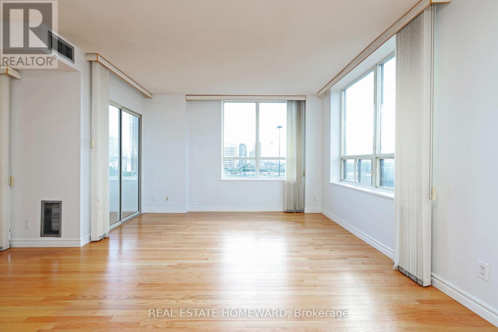 801 - 215 Wynford Drive, Toronto, Ontario  M3C 3P5 - Photo 16 - C12559038