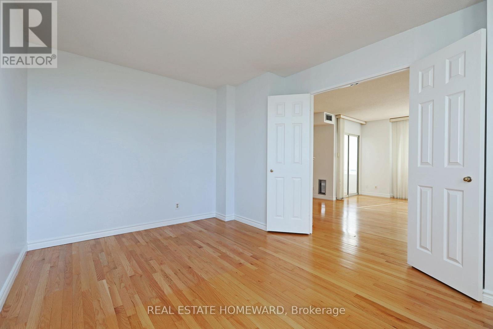 801 - 215 Wynford Drive, Toronto, Ontario  M3C 3P5 - Photo 25 - C12559038