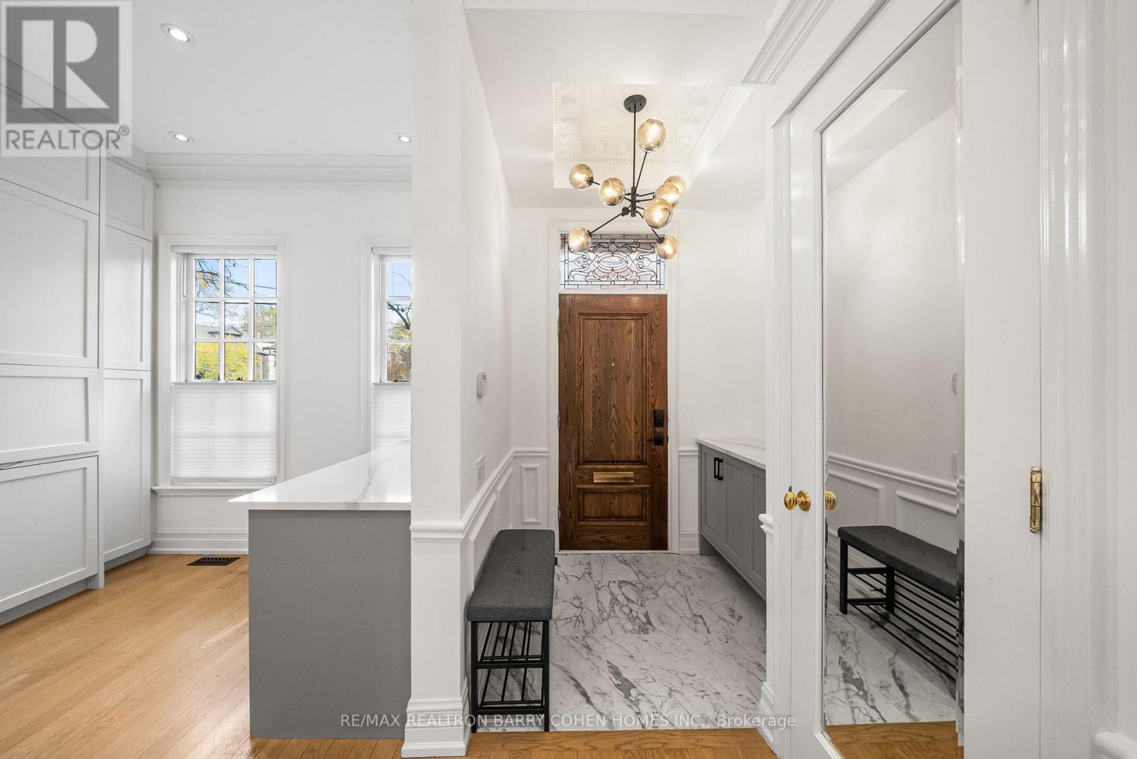 121 Davenport Road, Toronto, Ontario  M5R 1H8 - Photo 3 - C12559040