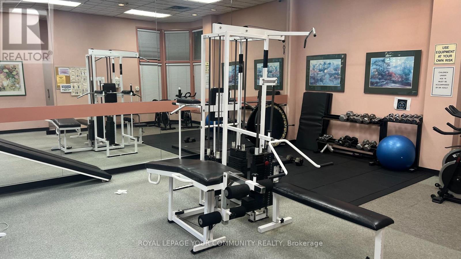 714 - 11 Thorncliffe Pk Drive, Toronto, Ontario  M4H 1P3 - Photo 8 - C12559088