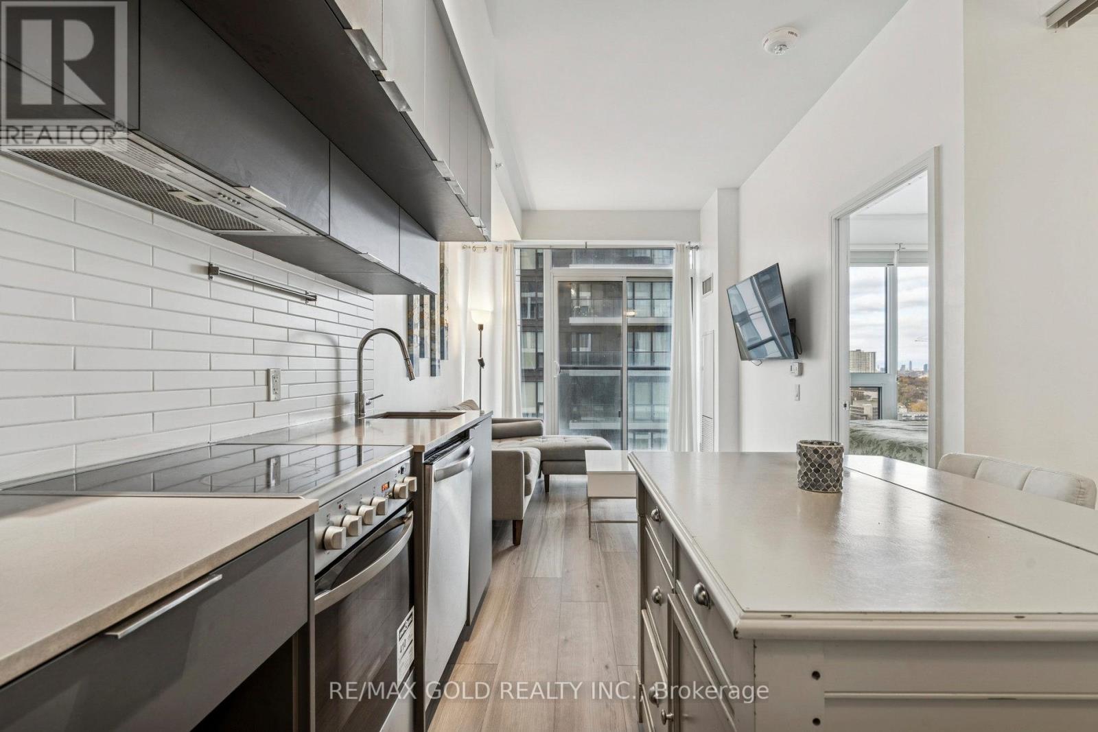 2501 - 181 Dundas Street E, Toronto, Ontario  M5A 0N5 - Photo 12 - C12559124