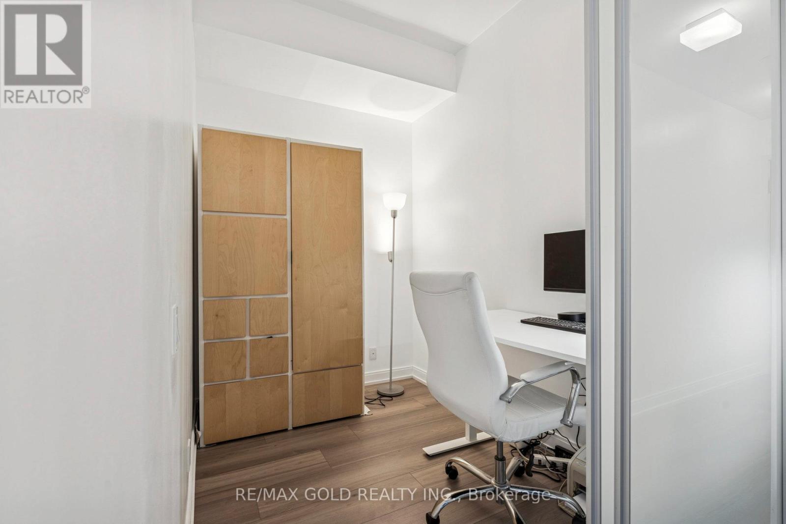 2501 - 181 Dundas Street E, Toronto, Ontario  M5A 0N5 - Photo 15 - C12559124