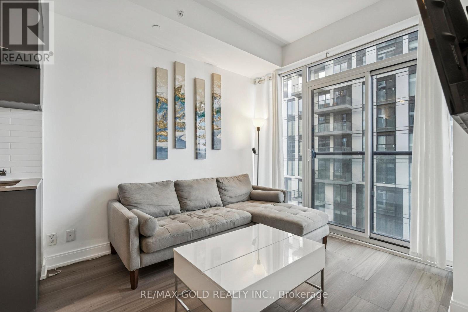 2501 - 181 Dundas Street E, Toronto, Ontario  M5A 0N5 - Photo 6 - C12559124