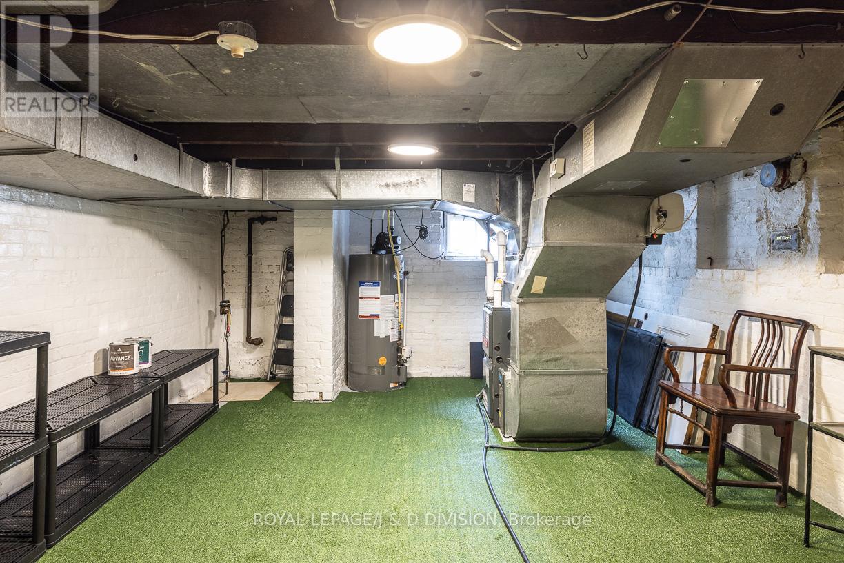 16 Boswell Avenue, Toronto, Ontario  M5R 1M4 - Photo 28 - C12559154