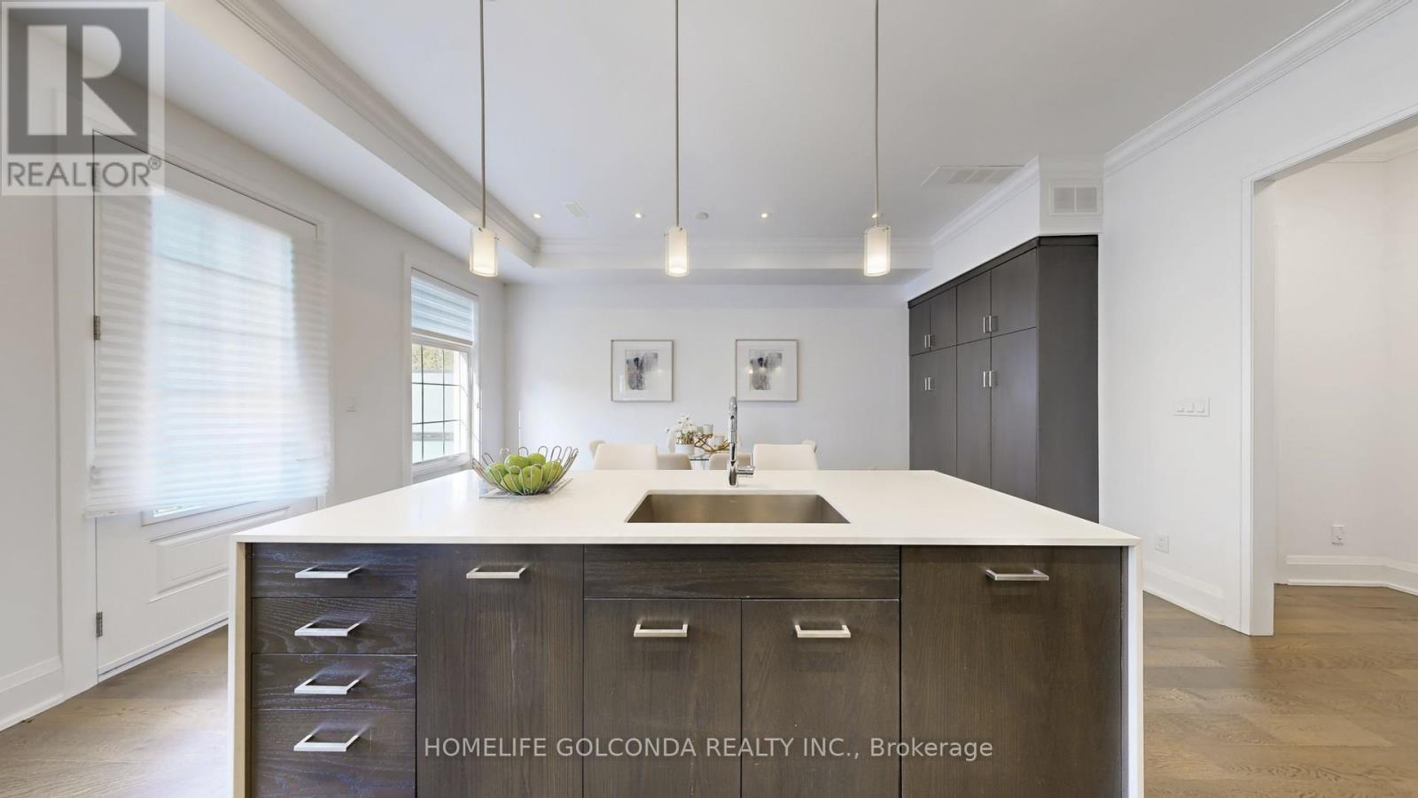 2466b Bayview Avenue, Toronto, Ontario  M2L 1A7 - Photo 20 - C12559212