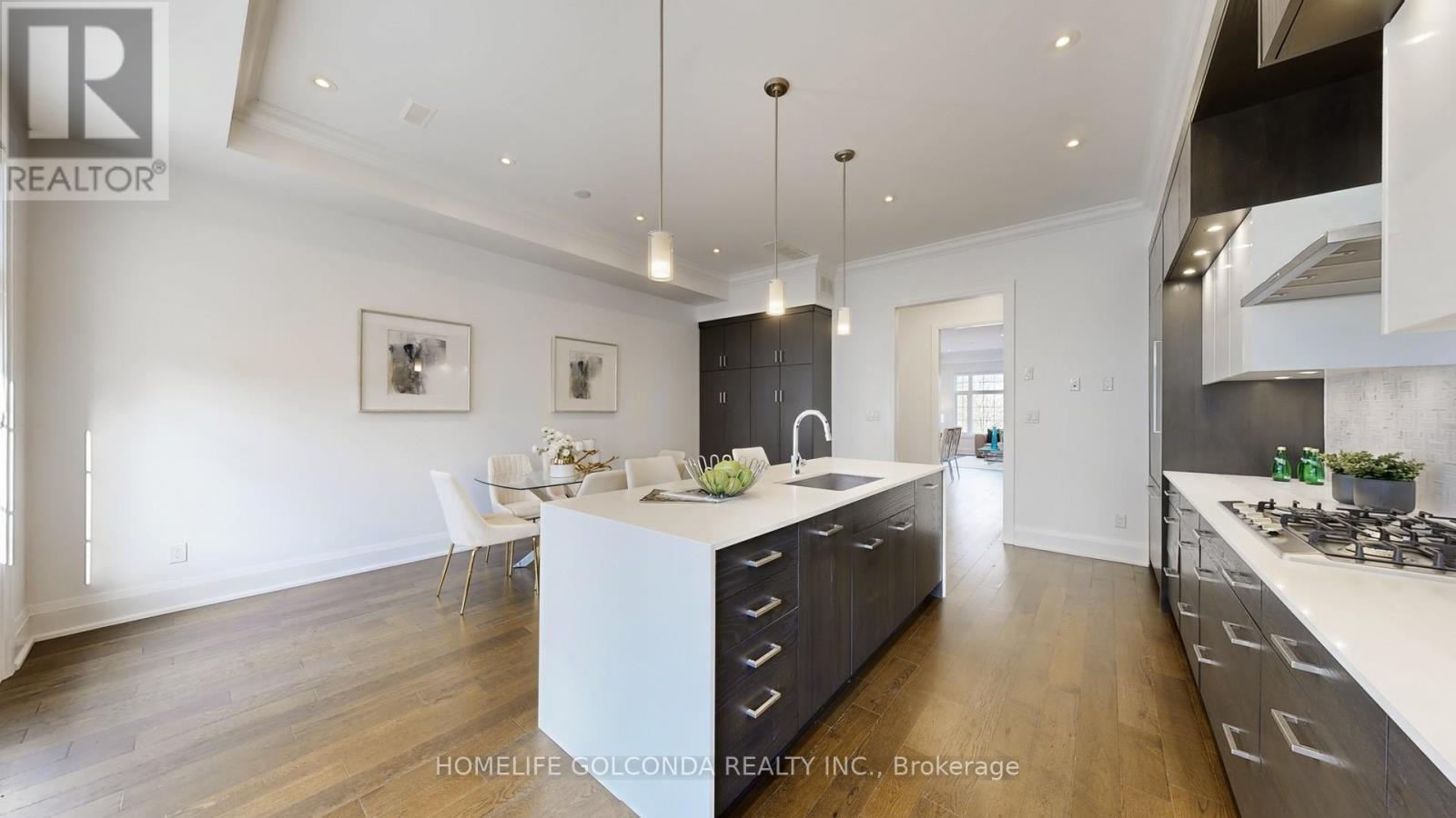 2466b Bayview Avenue, Toronto, Ontario  M2L 1A7 - Photo 21 - C12559212