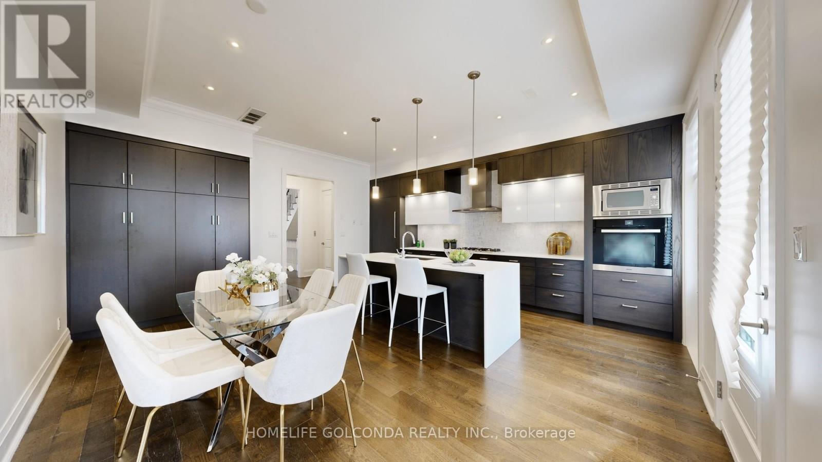 2466b Bayview Avenue, Toronto, Ontario  M2L 1A7 - Photo 24 - C12559212