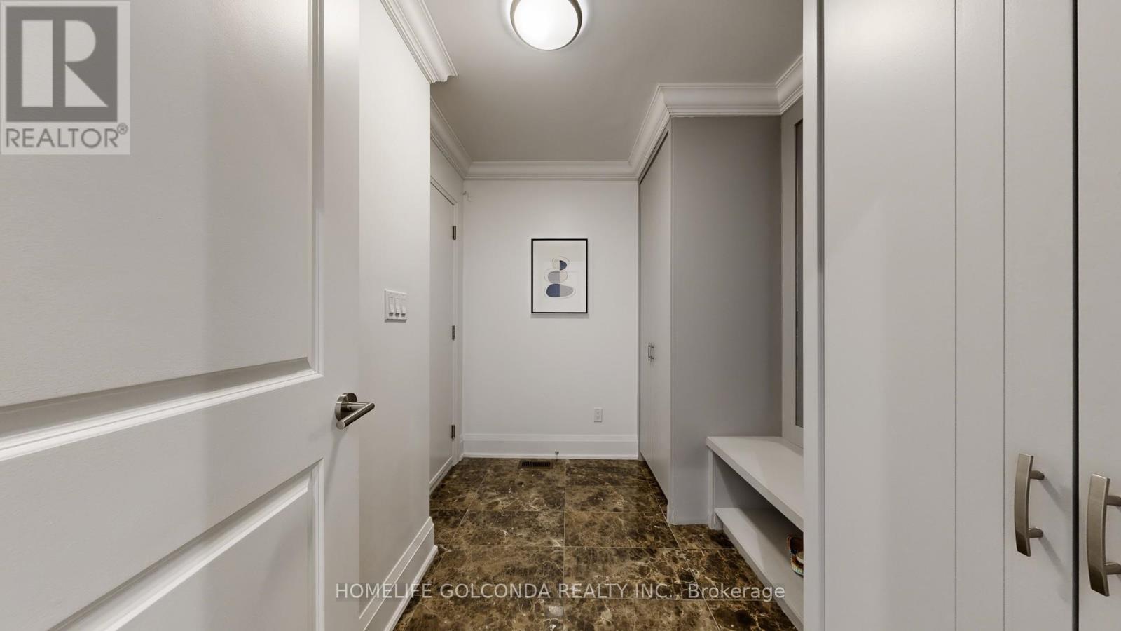 2466b Bayview Avenue, Toronto, Ontario  M2L 1A7 - Photo 37 - C12559212