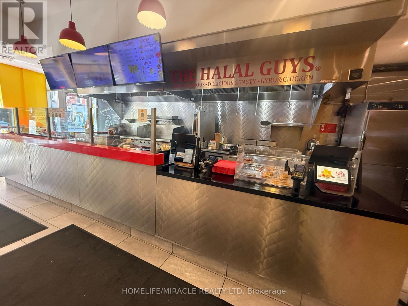 563 Yonge Street, Toronto, Ontario  M4Y 1Z2 - Photo 5 - C12559222