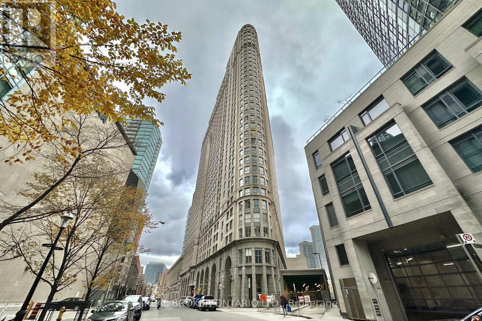 518 - 25 THE ESPLANADE, Toronto, Ontario