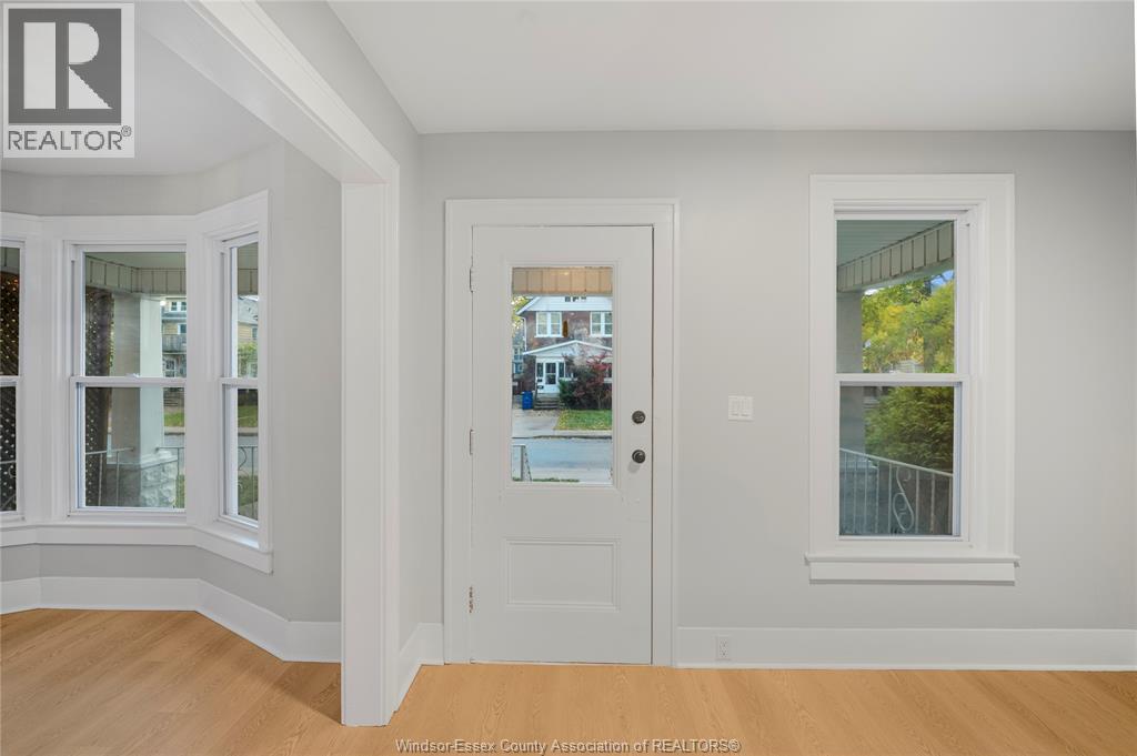 676 Moy, Windsor, Ontario N9A 2N6 - Photo 7 - 25029169