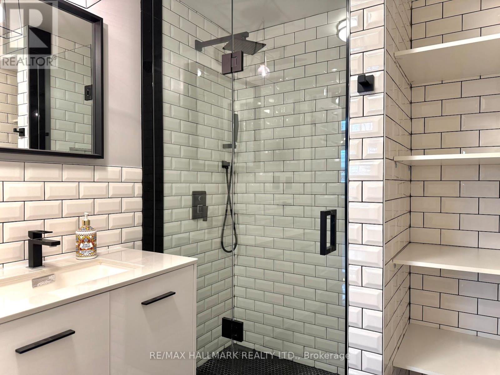 221 - 1173 Dundas Street E, Toronto, Ontario  M4M 3P1 - Photo 16 - E12559114