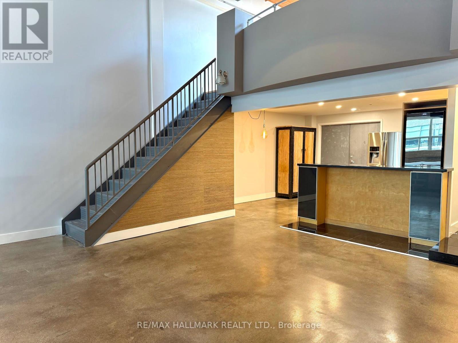 221 - 1173 Dundas Street E, Toronto, Ontario  M4M 3P1 - Photo 17 - E12559114