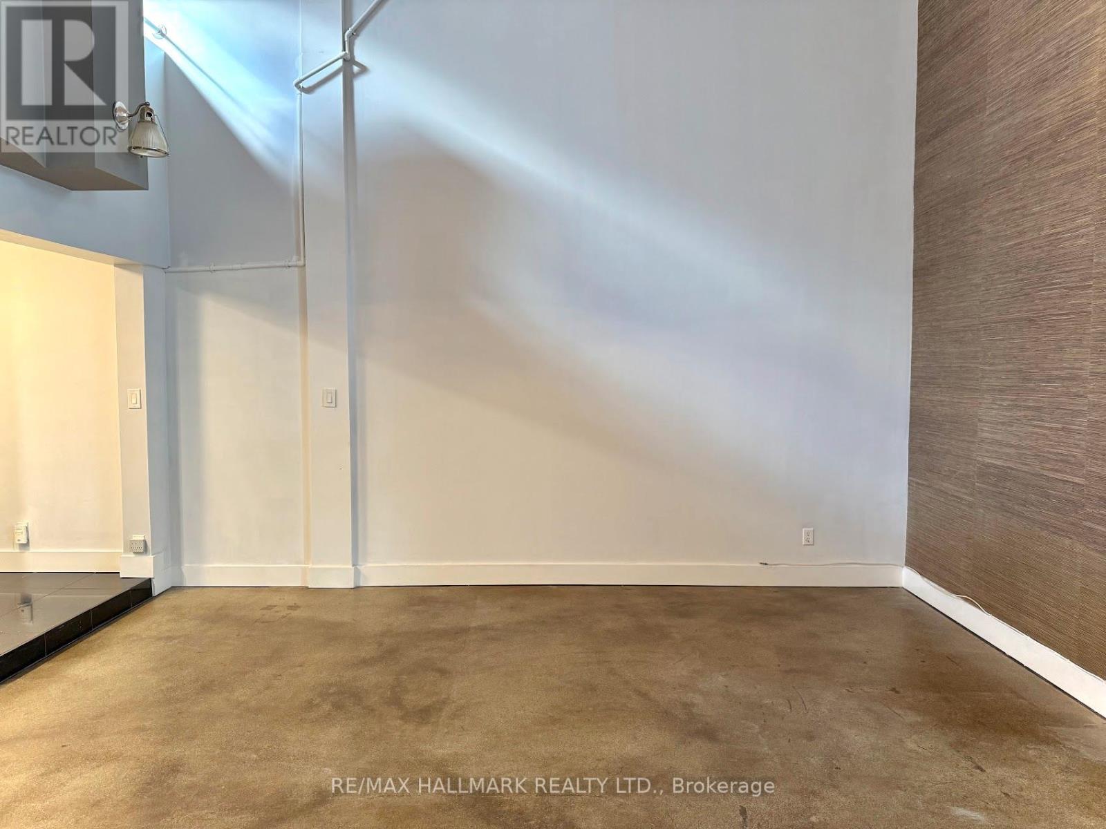 221 - 1173 Dundas Street E, Toronto, Ontario  M4M 3P1 - Photo 18 - E12559114