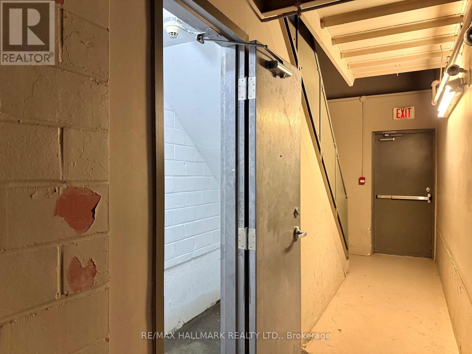 221 - 1173 Dundas Street E, Toronto, Ontario M4M 3P1 - Photo 39 - E12559114