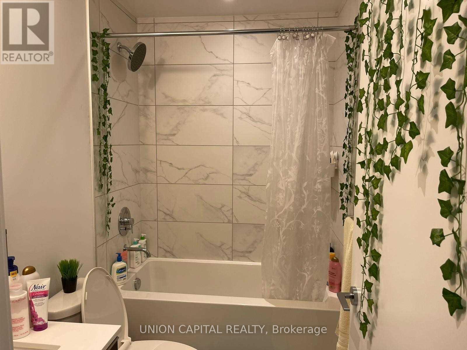 5212 - 5 Buttermill Avenue, Vaughan, Ontario  L4K 0J5 - Photo 10 - N12559010