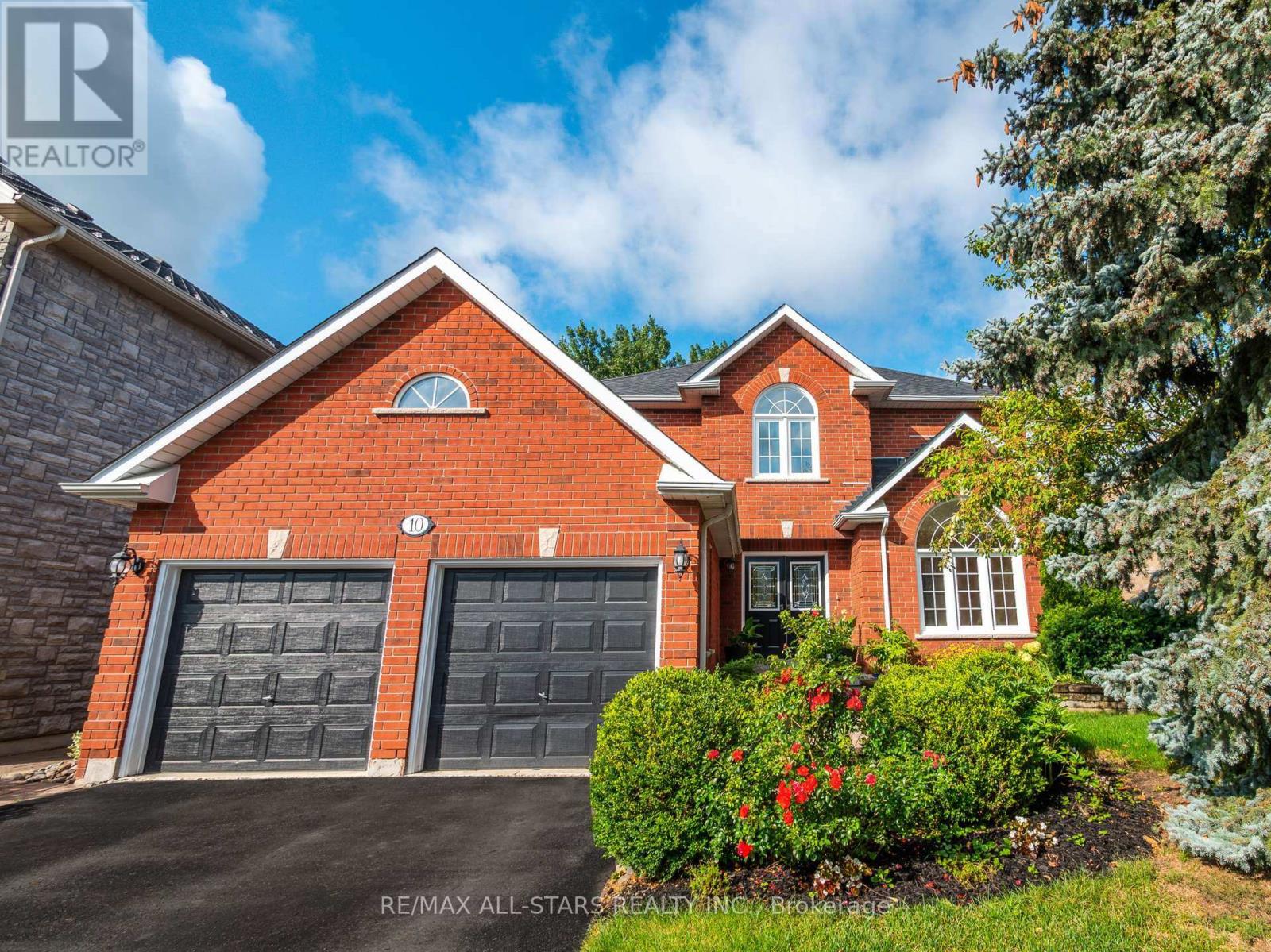 10 THICKETWOOD BOULEVARD, Whitchurch-Stouffville, Ontario