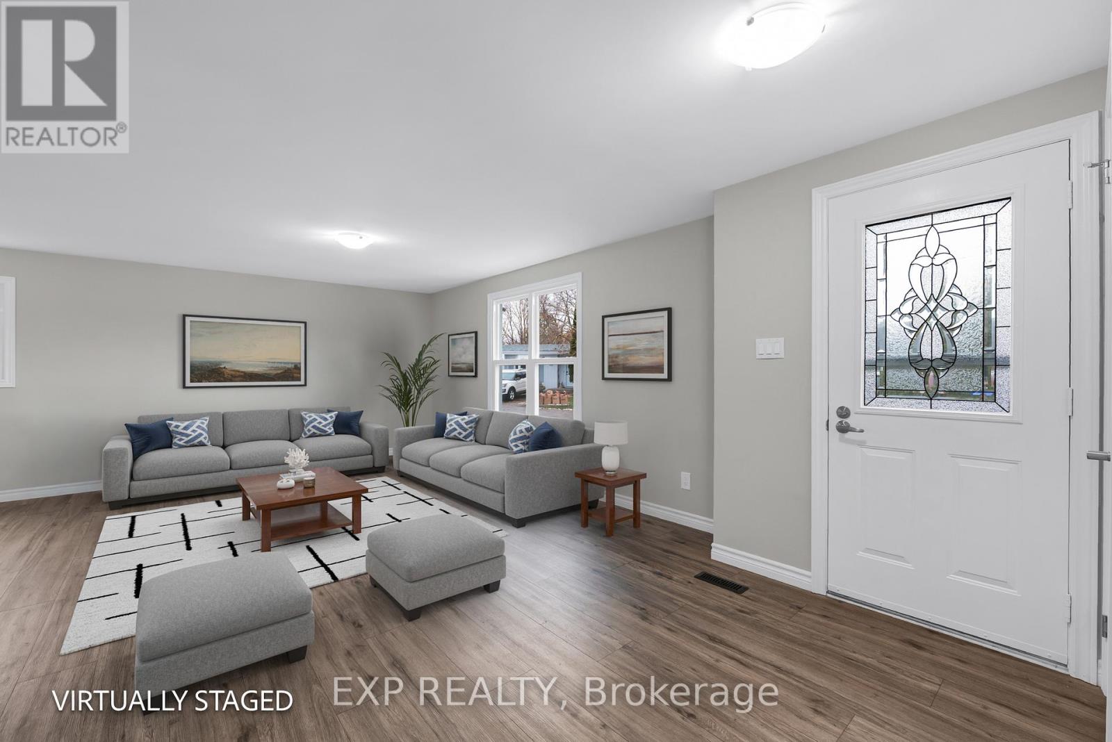 52 Corner Brook Trail, Innisfil, Ontario  L9S 1N6 - Photo 4 - N12559048