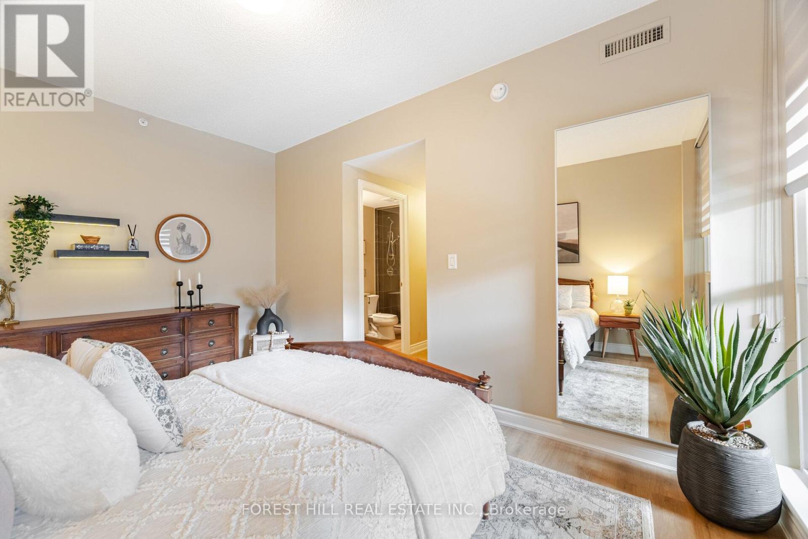 220 - 2396 Major Mackenzie Drive W, Vaughan, Ontario  L6A 4Y1 - Photo 11 - N12559062