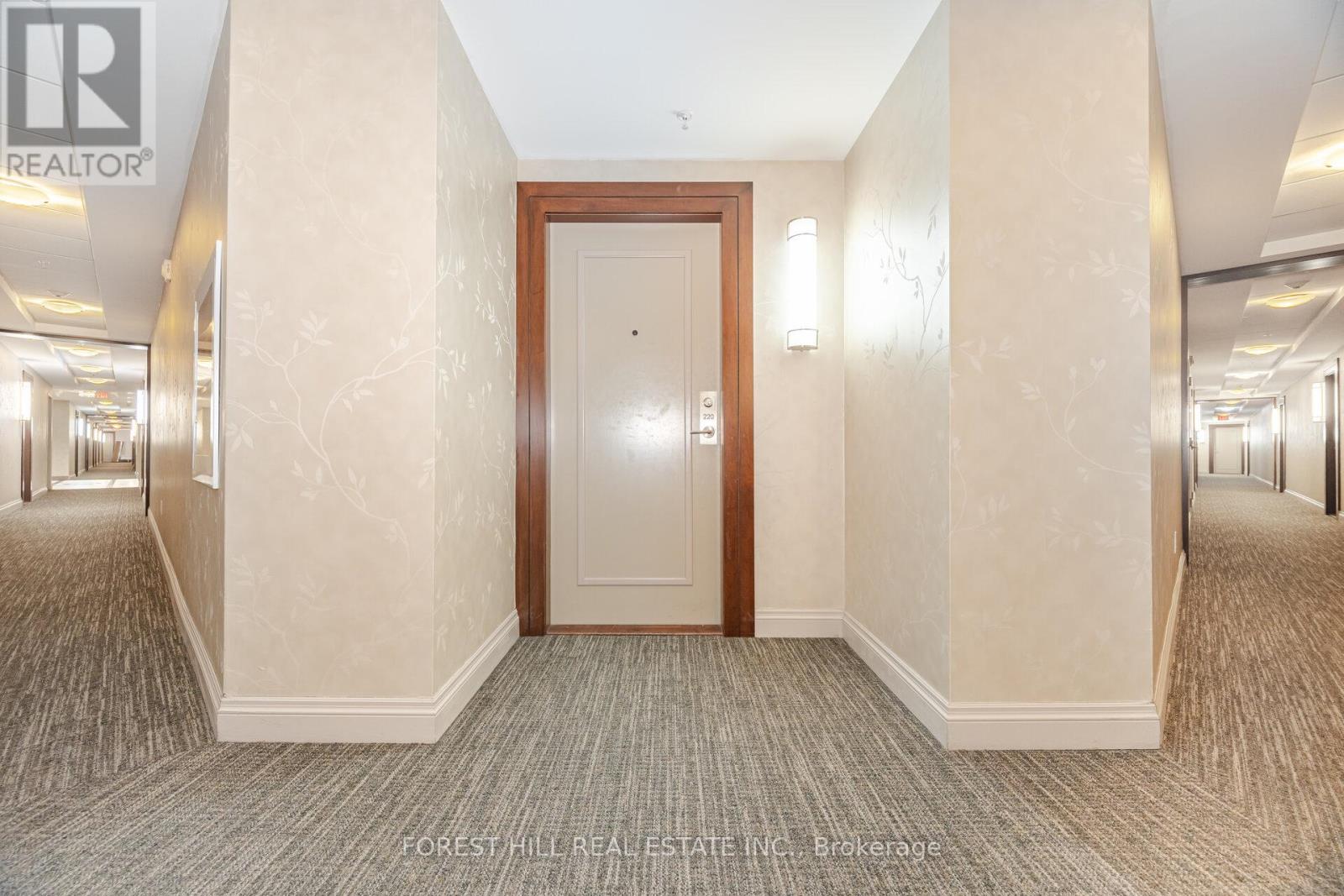 220 - 2396 Major Mackenzie Drive W, Vaughan, Ontario  L6A 4Y1 - Photo 4 - N12559062