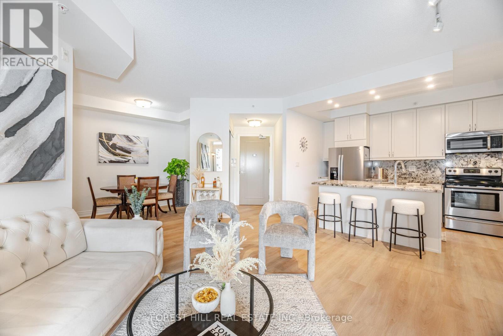 220 - 2396 Major Mackenzie Drive W, Vaughan, Ontario  L6A 4Y1 - Photo 5 - N12559062