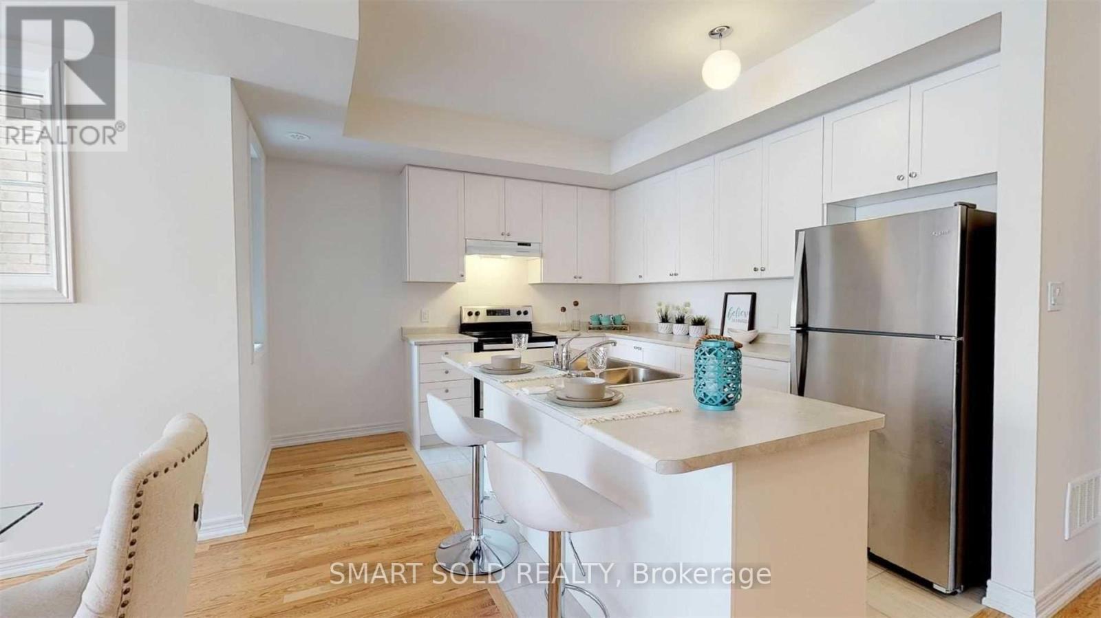 17 Jaffna Lane, Markham, Ontario  L6C 1N7 - Photo 7 - N12559074