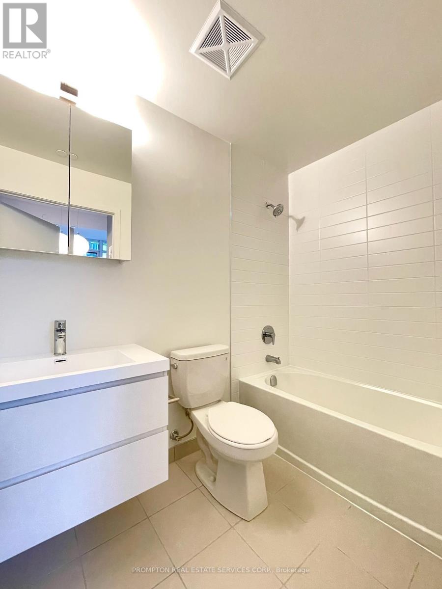 A1018 - 8119 Birchmount Road, Markham, Ontario  L6G 0H5 - Photo 7 - N12559192