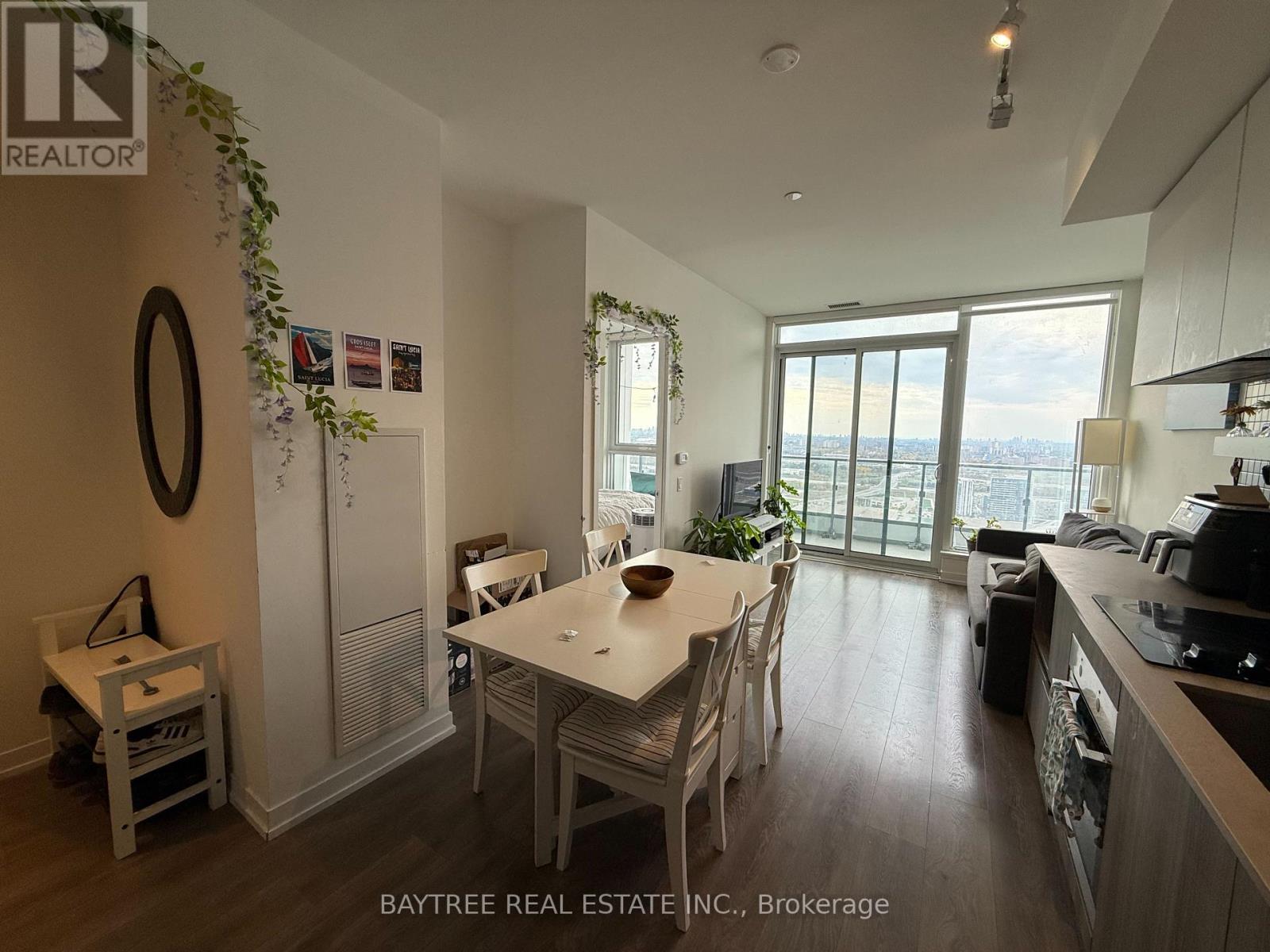 4306 - 5 Buttermill Avenue, Vaughan, Ontario  L4K 0J5 - Photo 6 - N12559206