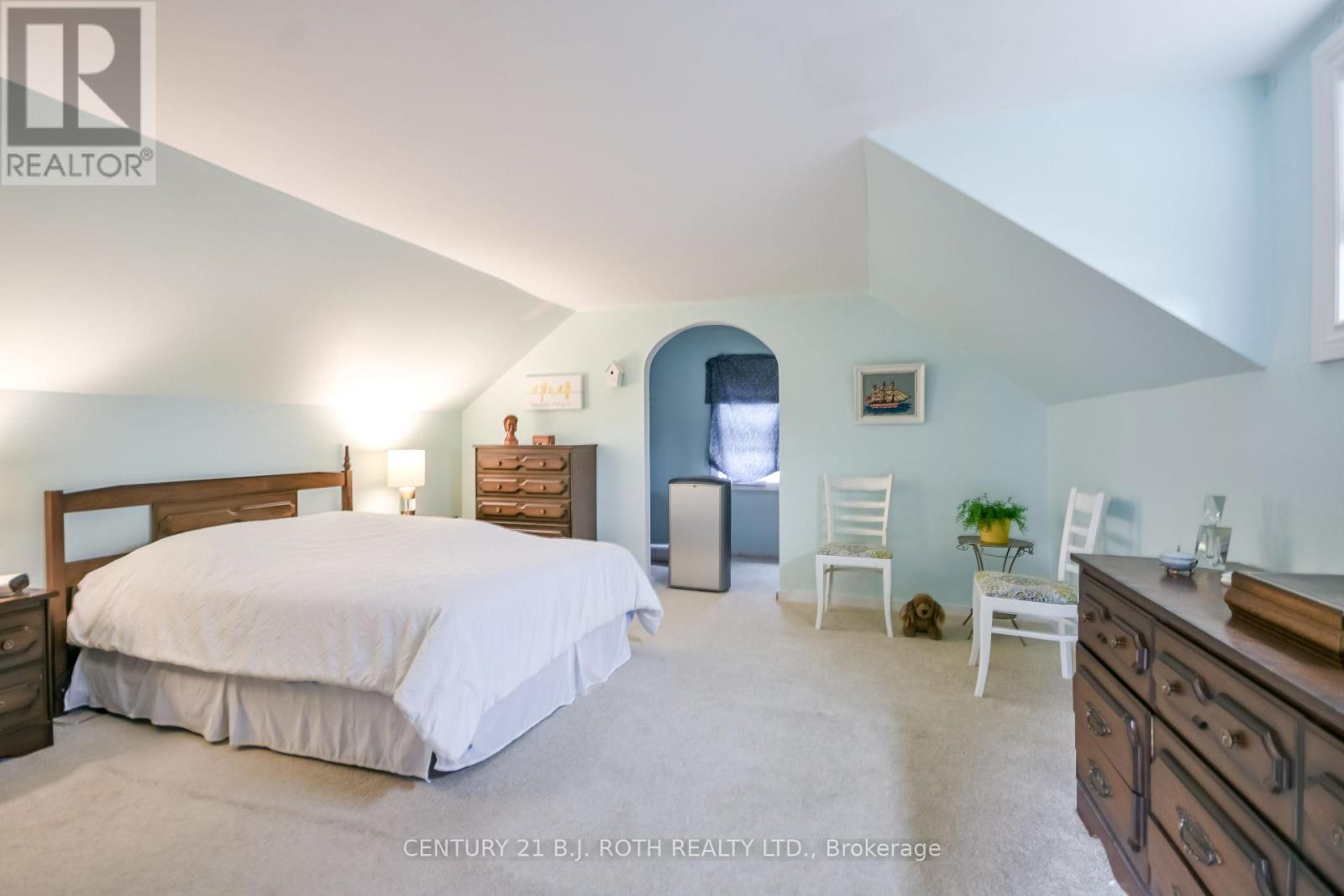 164 Cook Street, Barrie (Codrington), Ontario  L4M 4G9 - Photo 13 - S12559018