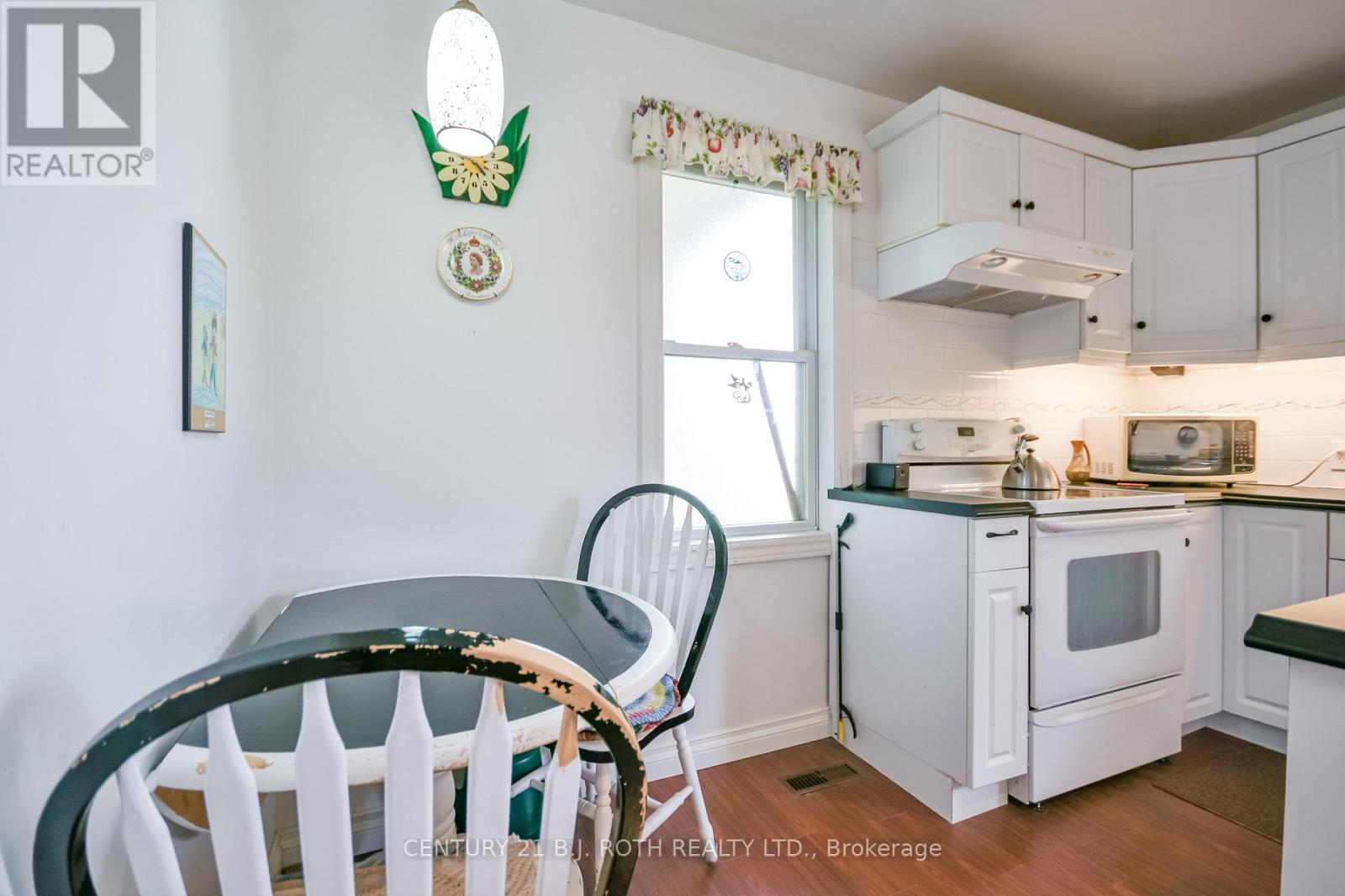 164 Cook Street, Barrie (Codrington), Ontario  L4M 4G9 - Photo 36 - S12559018