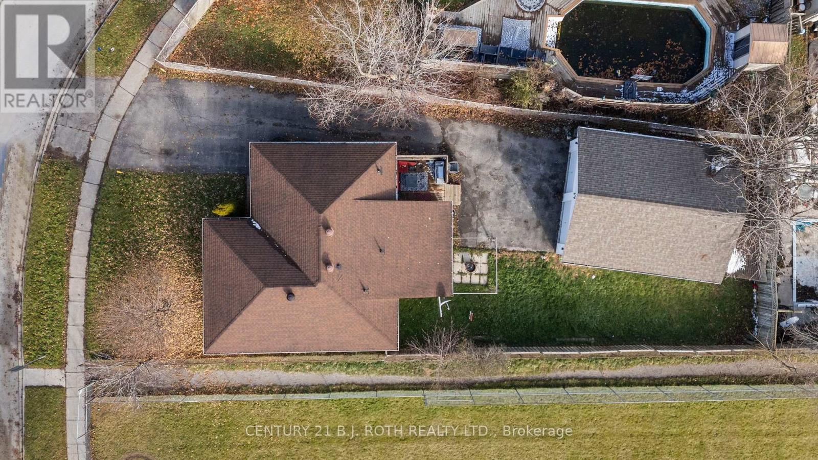 215 Rose Street, Barrie, Ontario  L4M 2T8 - Photo 37 - S12559198