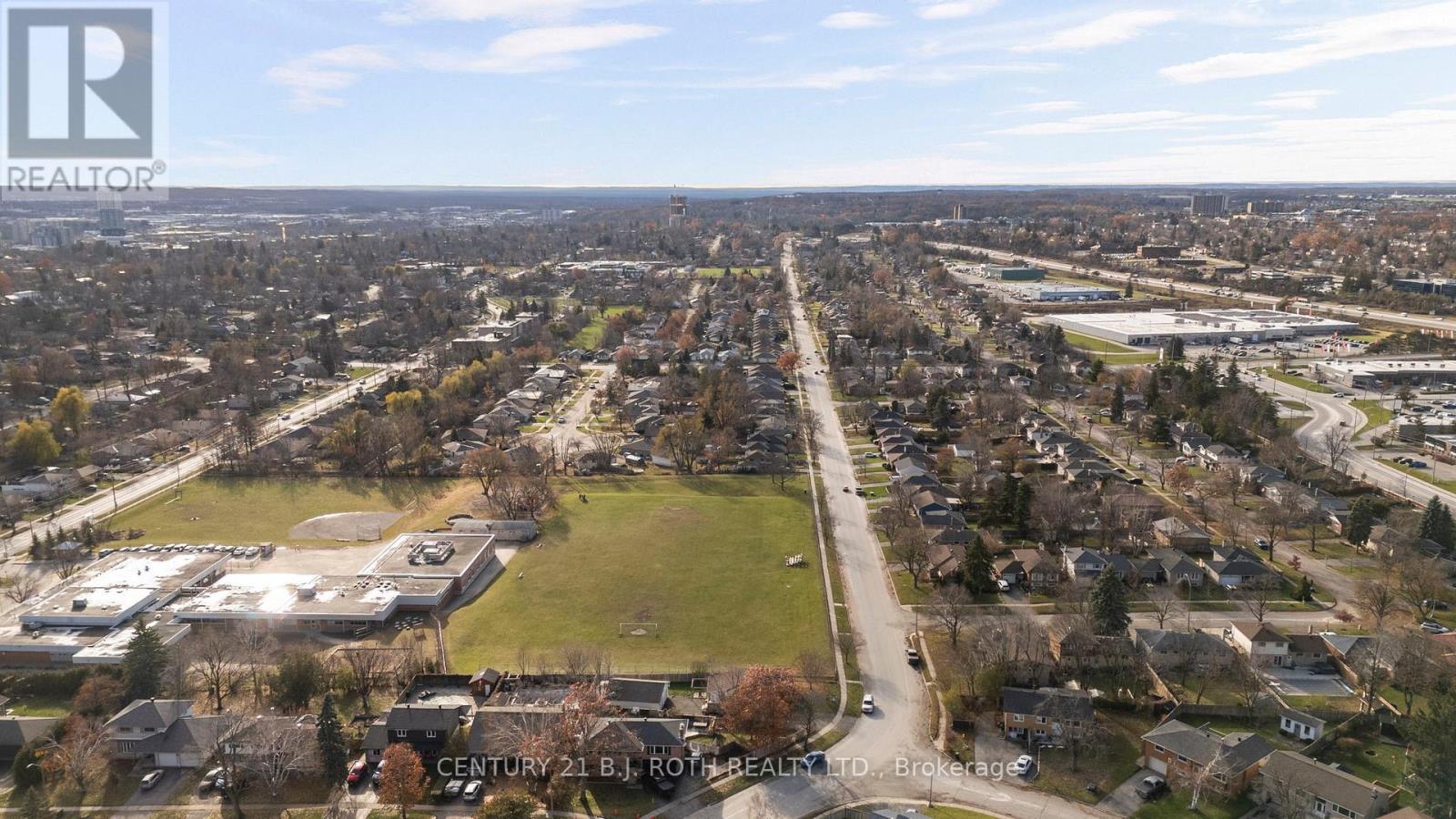 215 Rose Street, Barrie, Ontario  L4M 2T8 - Photo 40 - S12559198