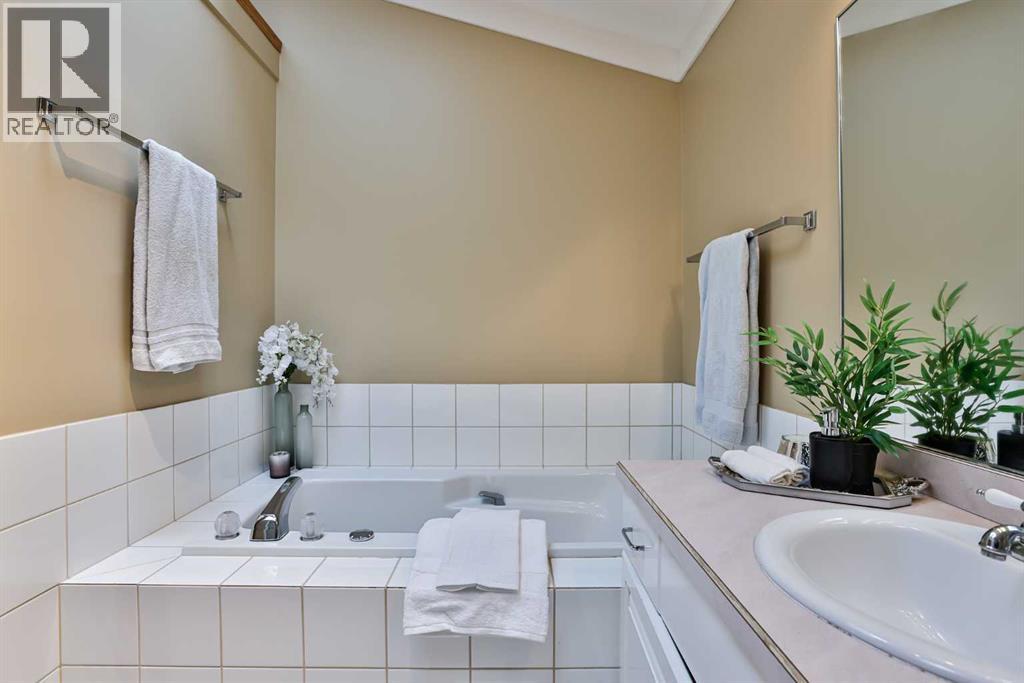 93 Coachwood Road W, Lethbridge, Alberta  T1K 6B4 - Photo 27 - A2245693