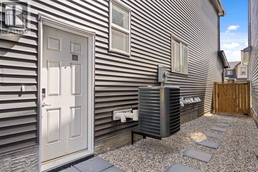 104 Carringsby Manor Nw, Calgary, Alberta  T3P 1T6 - Photo 36 - A2248269