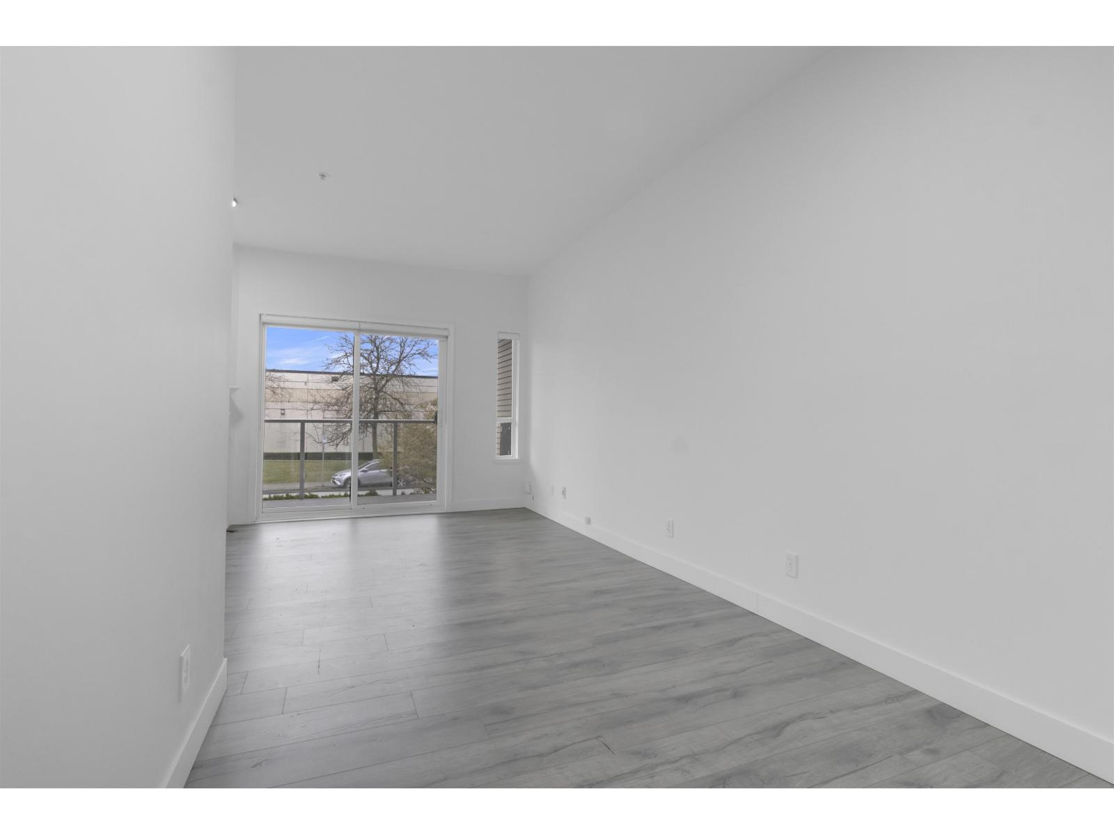 208 8142 120a Street, Surrey, British Columbia  V3W 3P3 - Photo 9 - R3067730