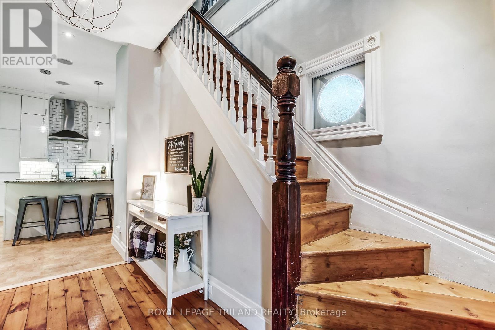 144 Britannia Avenue, London North, Ontario  N6H 2J5 - Photo 10 - X12559248