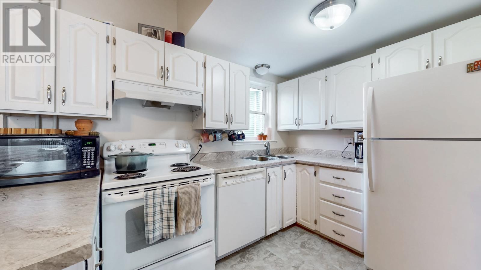 6 Barnes Road, St. John's, Newfoundland & Labrador  A1C 3X2 - Photo 7 - 1292721