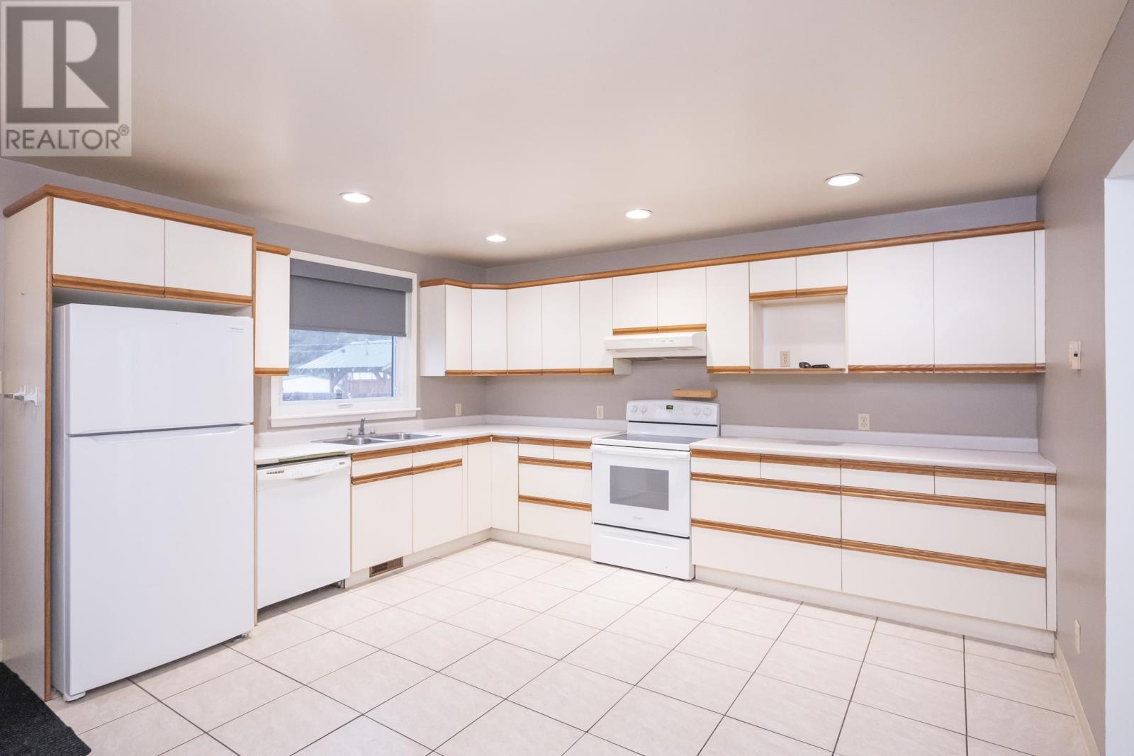 126 Heron St, Thunder Bay, Ontario  P7C 2M3 - Photo 5 - TB253289