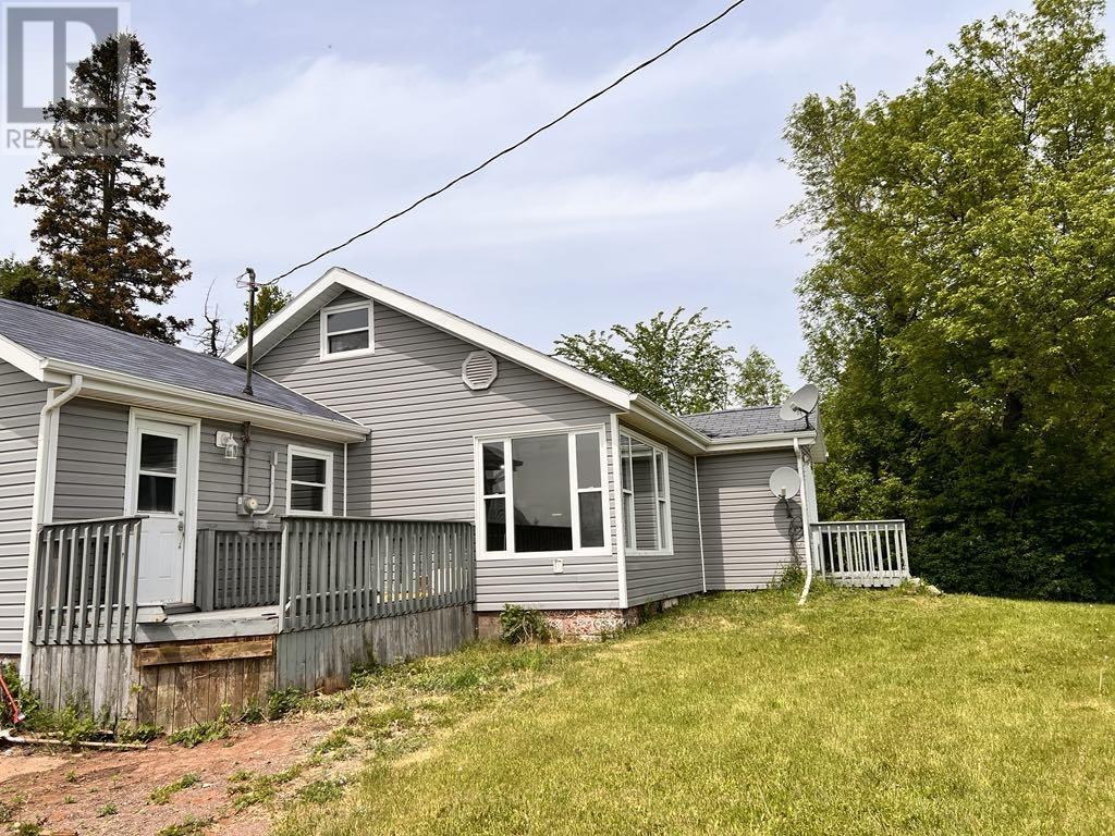 289 Clark Road, St. Roch, Prince Edward Island  C0B 1K0 - Photo 2 - 202514214