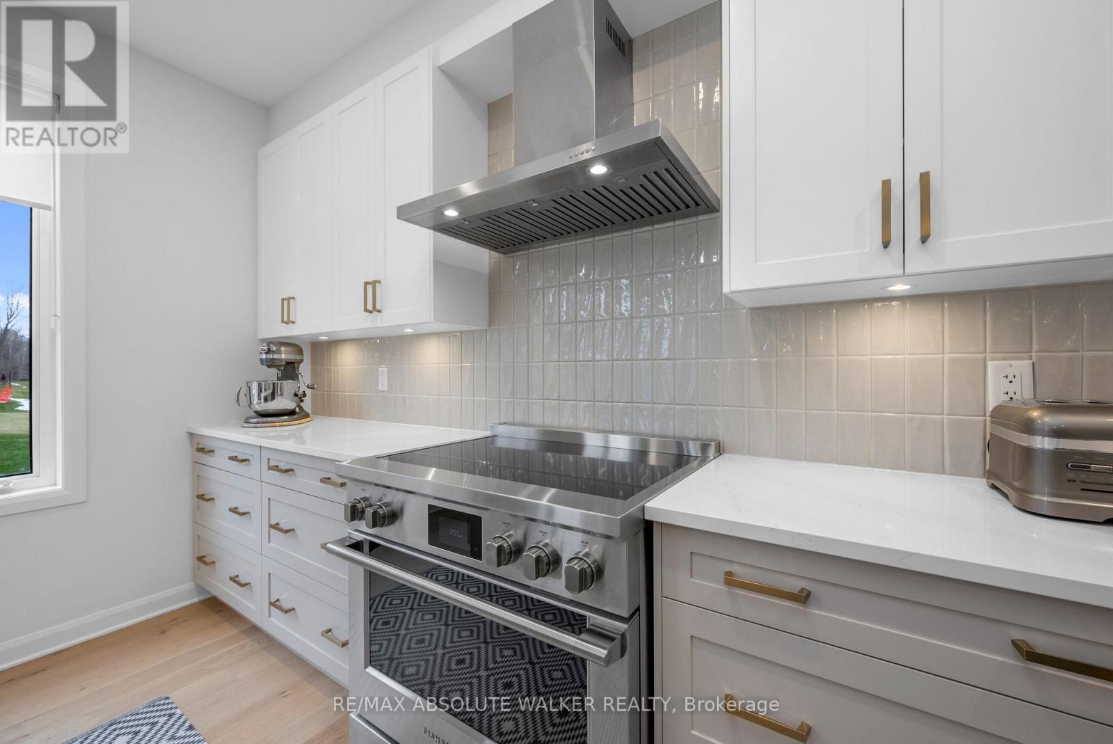 2055 Wanderer Avenue, Ottawa, Ontario  K4M 0W9 - Photo 9 - X12559240