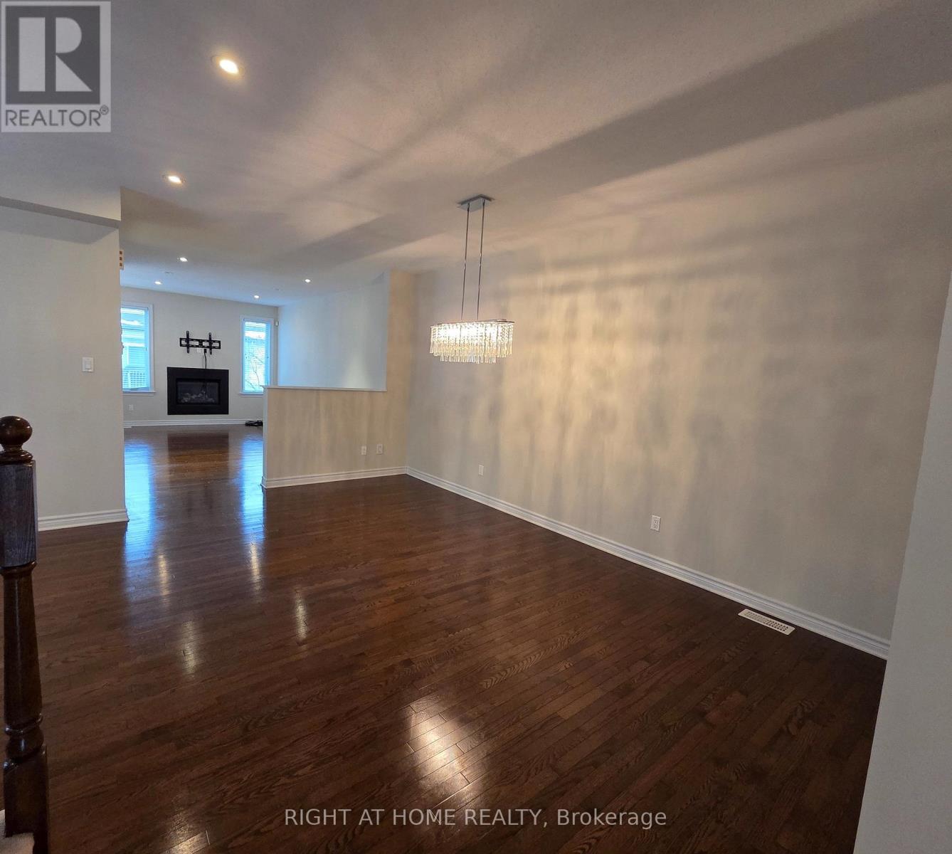 322 Kippen Place, Ottawa, Ontario  K2J 0N8 - Photo 4 - X12559256