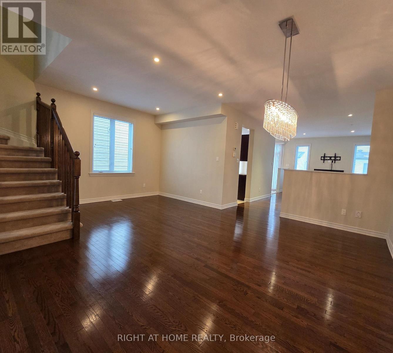 322 Kippen Place, Ottawa, Ontario  K2J 0N8 - Photo 5 - X12559256