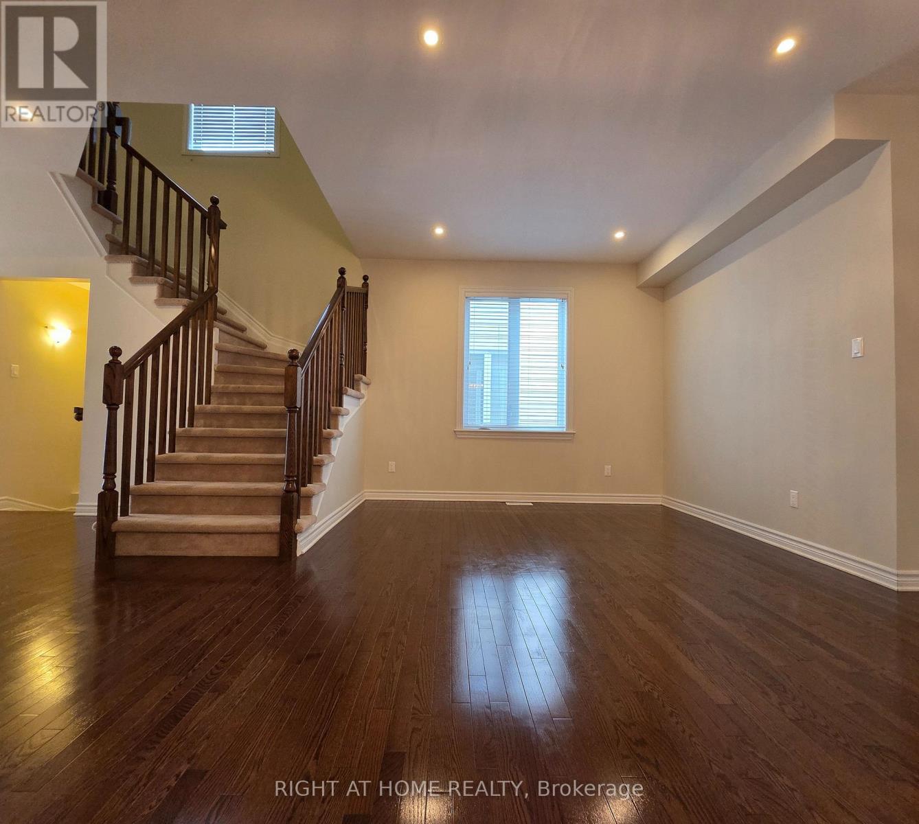 322 Kippen Place, Ottawa, Ontario  K2J 0N8 - Photo 6 - X12559256