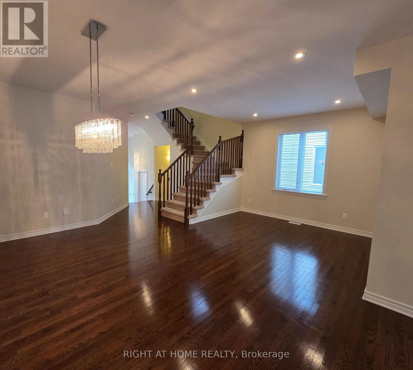 322 Kippen Place, Ottawa, Ontario  K2J 0N8 - Photo 7 - X12559256