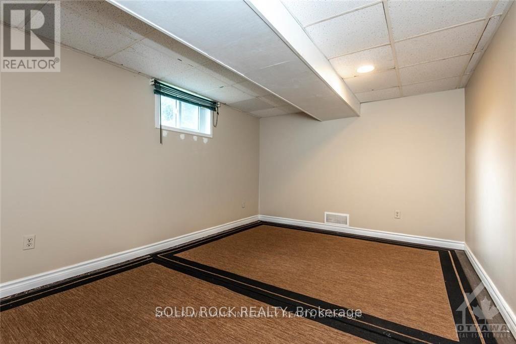 5140 Limebank Road, Ottawa, Ontario  K1X 1G3 - Photo 13 - X12559298