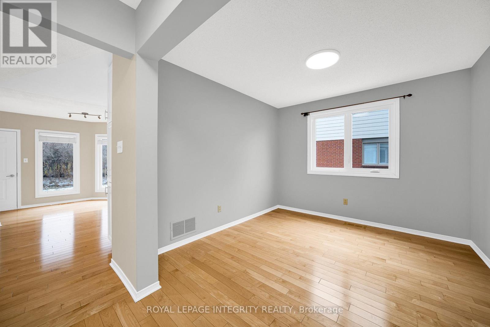 234 Walden Drive, Ottawa, Ontario  K2K 2M3 - Photo 14 - X12559312