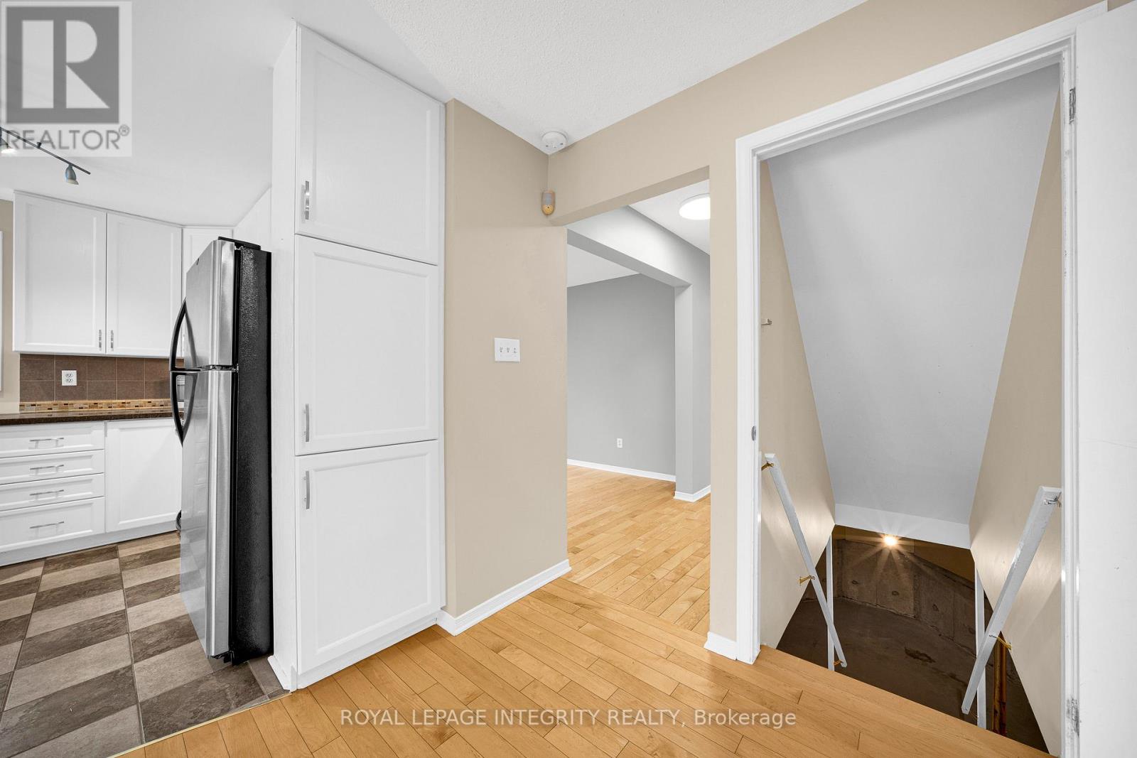 234 Walden Drive, Ottawa, Ontario  K2K 2M3 - Photo 26 - X12559312