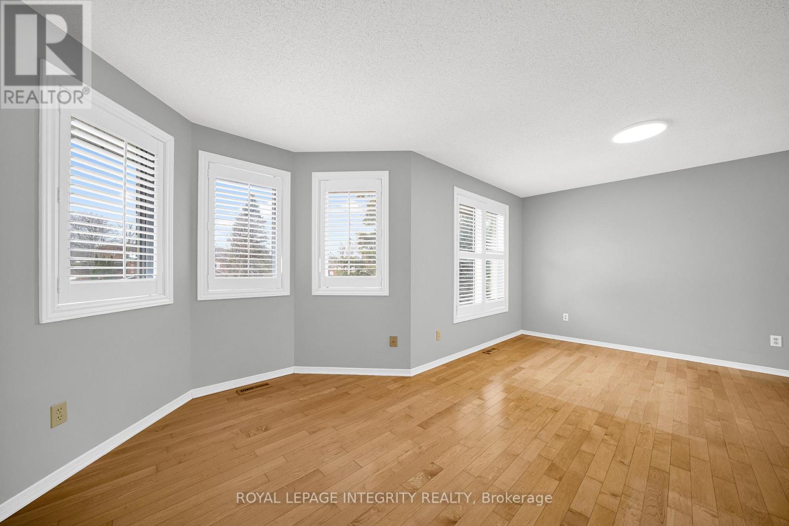 234 Walden Drive, Ottawa, Ontario  K2K 2M3 - Photo 29 - X12559312