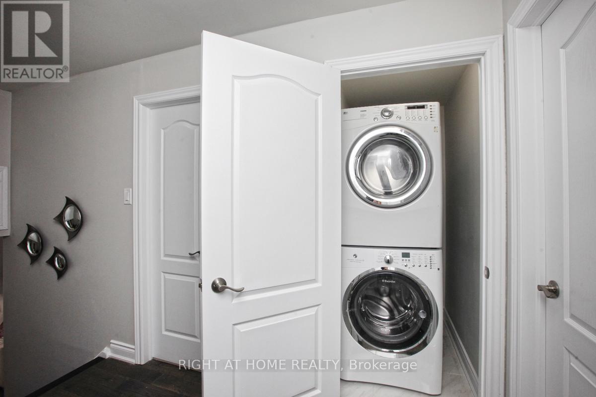 96 Simmons Boulevard, Brampton, Ontario  L6V 3V6 - Photo 12 - W12559016